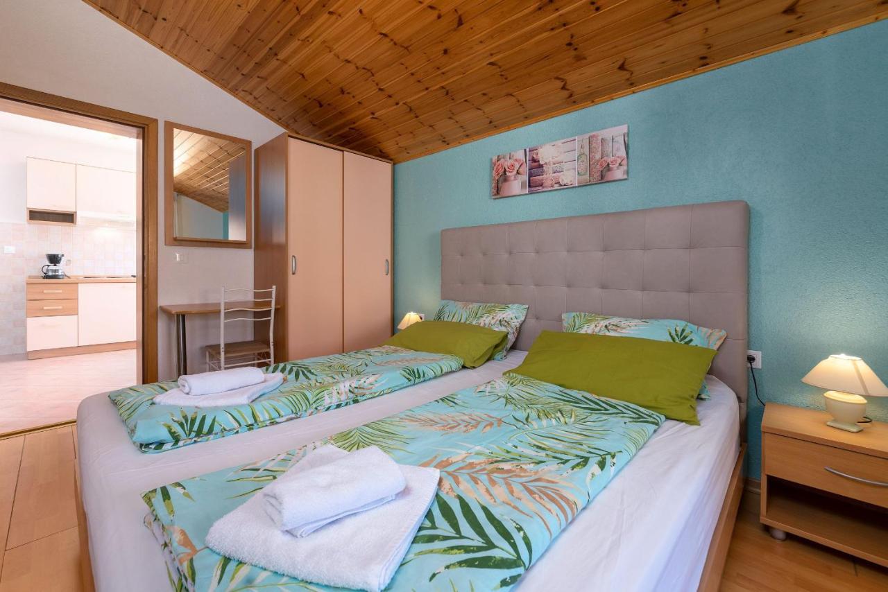 Apartments Miri Vrsar Ngoại thất bức ảnh