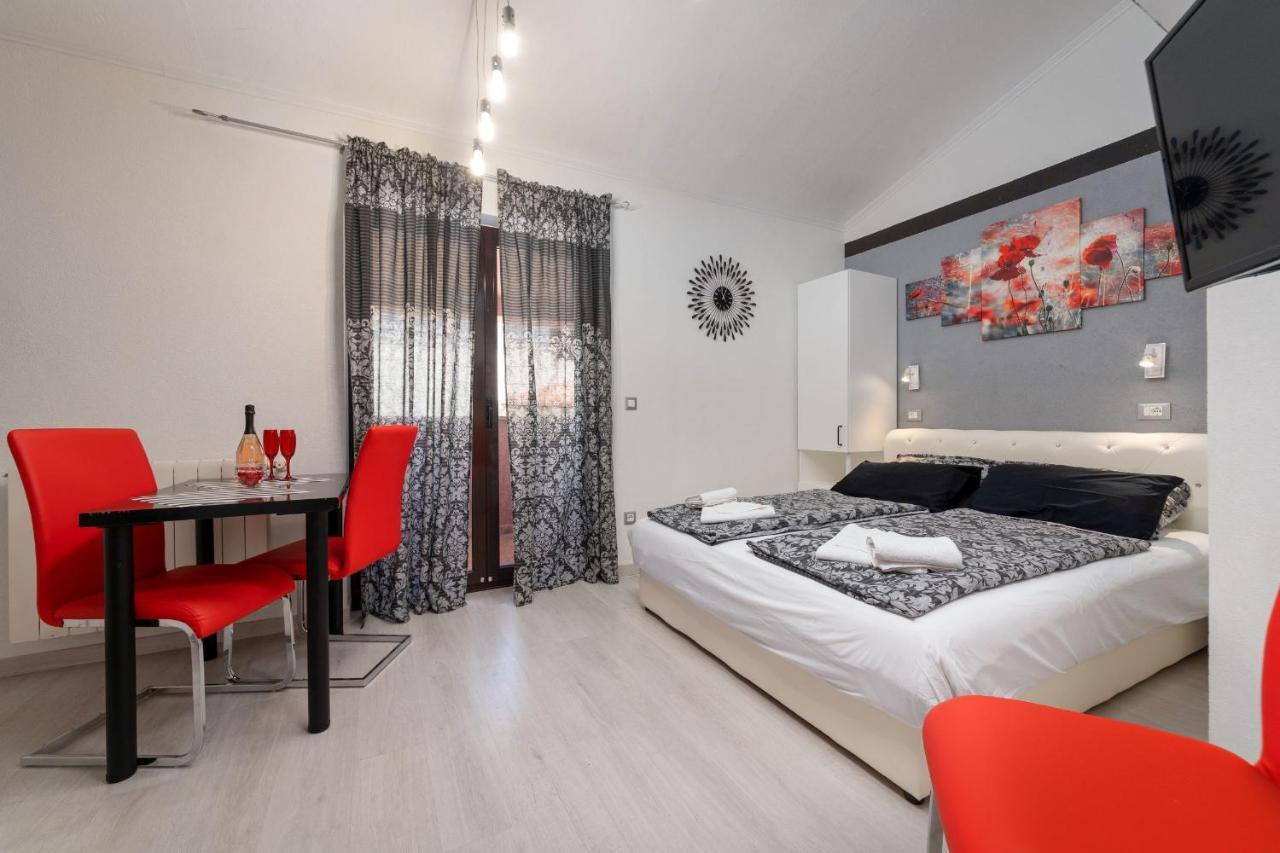 Apartments Miri Vrsar Ngoại thất bức ảnh