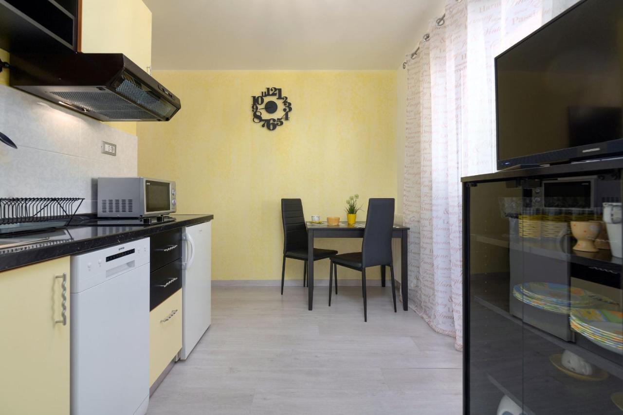 Apartments Miri Vrsar Ngoại thất bức ảnh